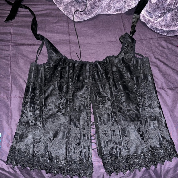 3 Fredrick’s of hollywood corsets - Picture 3 of 6